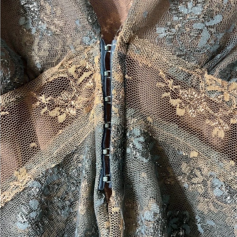 Ema Savahl Lace Long Sleeve Top - Picture 3 of 6